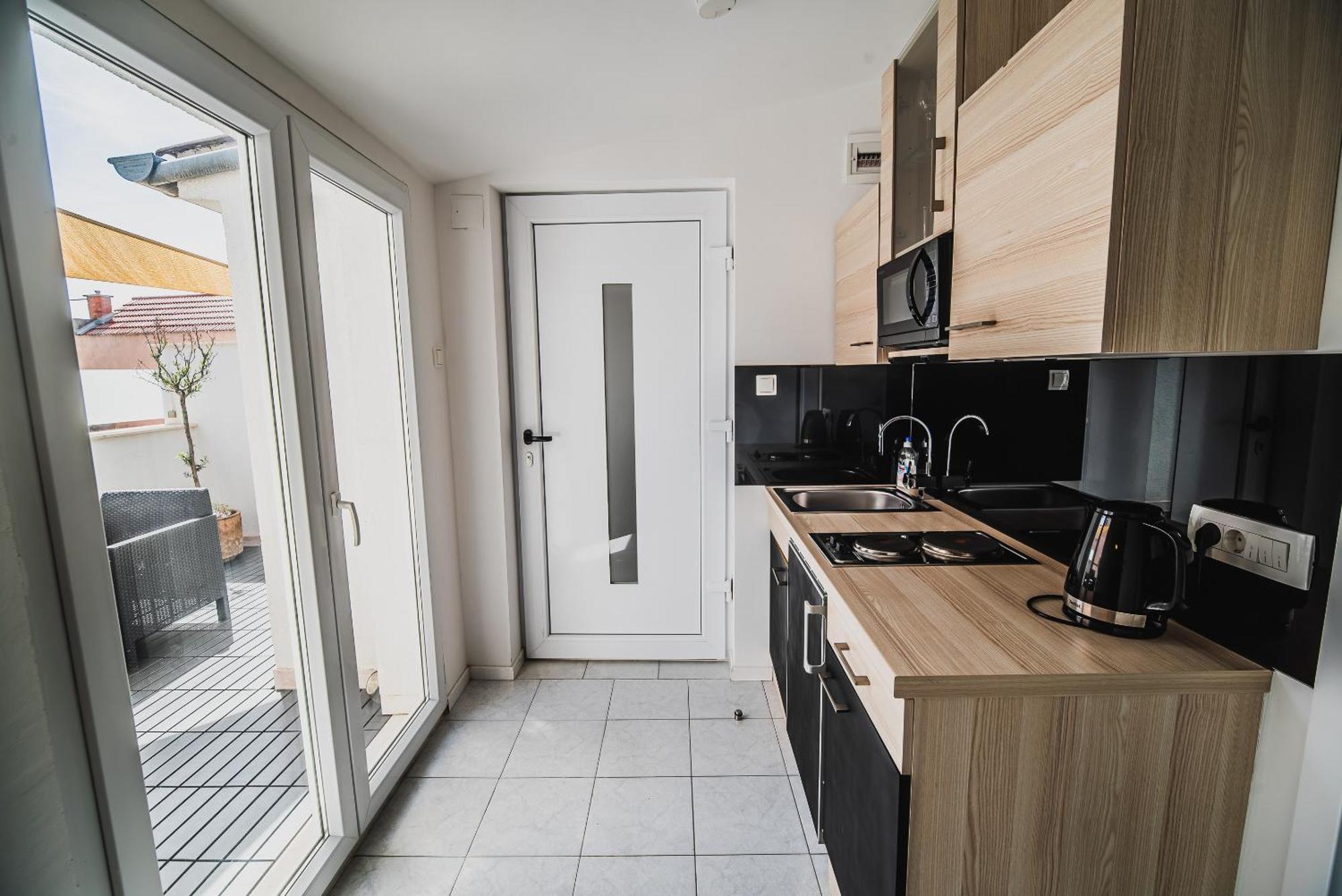 Downtown Park Apartments With Balcony Vodice Pokoj fotografie