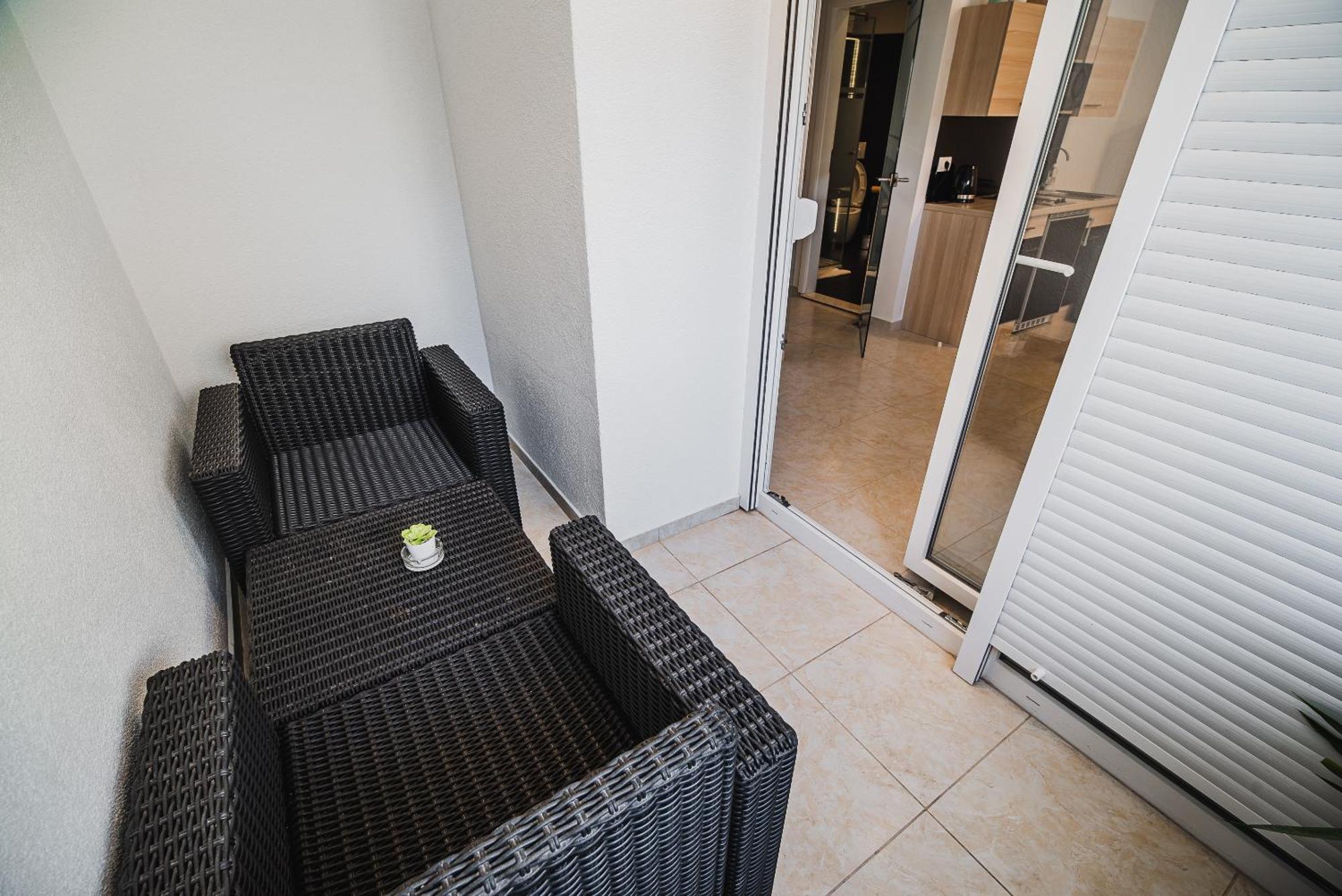 Downtown Park Apartments With Balcony Vodice Pokoj fotografie